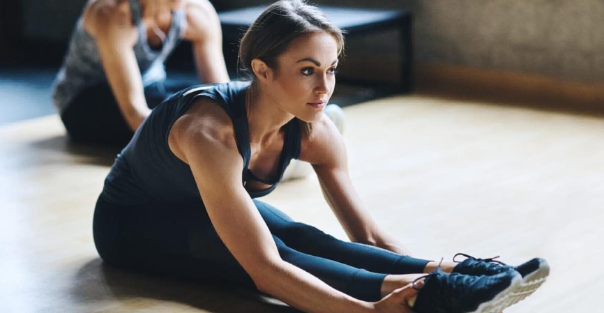 Holmes Place stretching xpress class