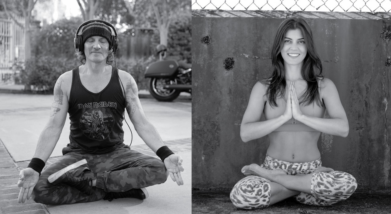 Holmes Place | άντρας και γυναίκα που κάνουν yoga